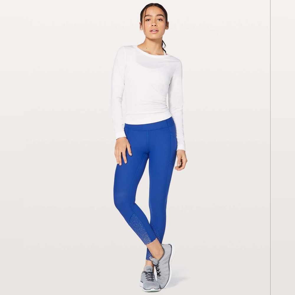 Lululemon Athletica Tight Stuff Tight || Jet Stream Blue 25" Leggings 10 - Picture 4 of 16